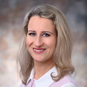 Dr. Bajkai-Tóth Katinka