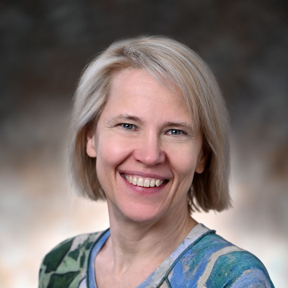 Dr. Garamvölgyi Judit