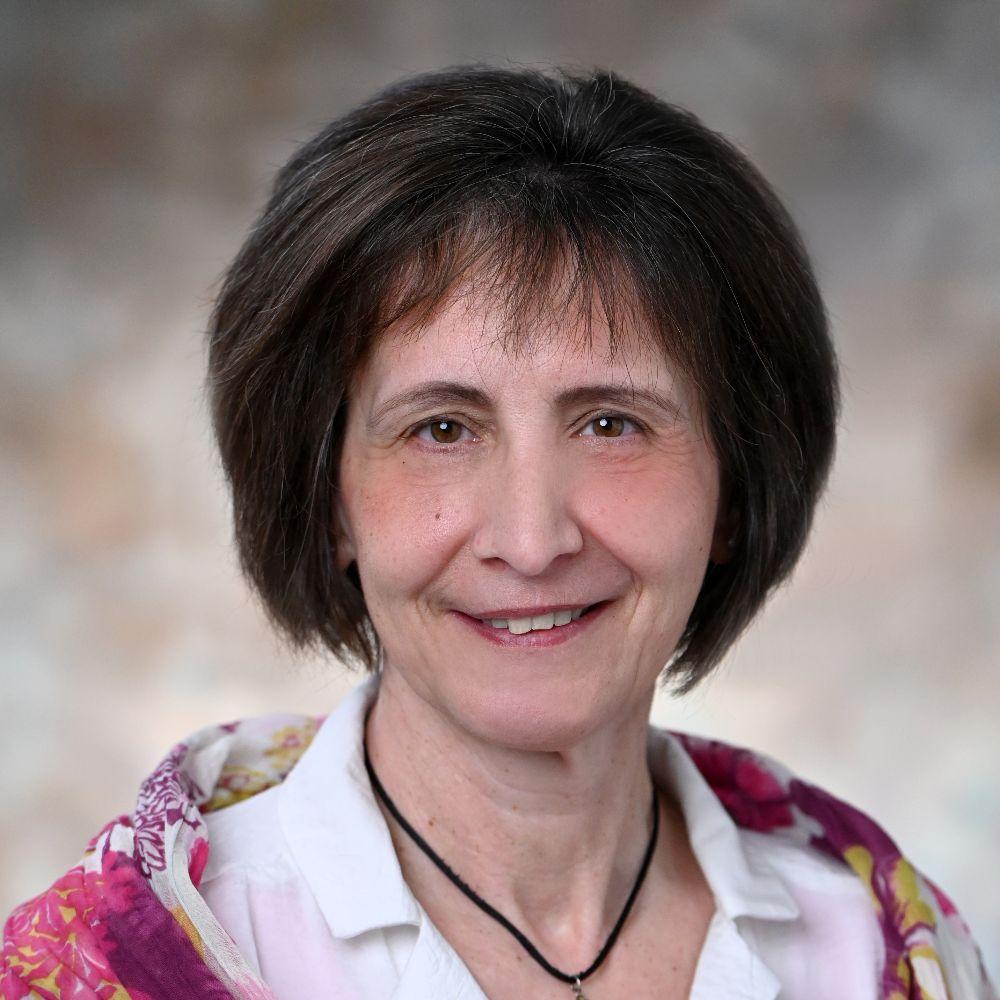 Dr. Szendrő Éva Mónika